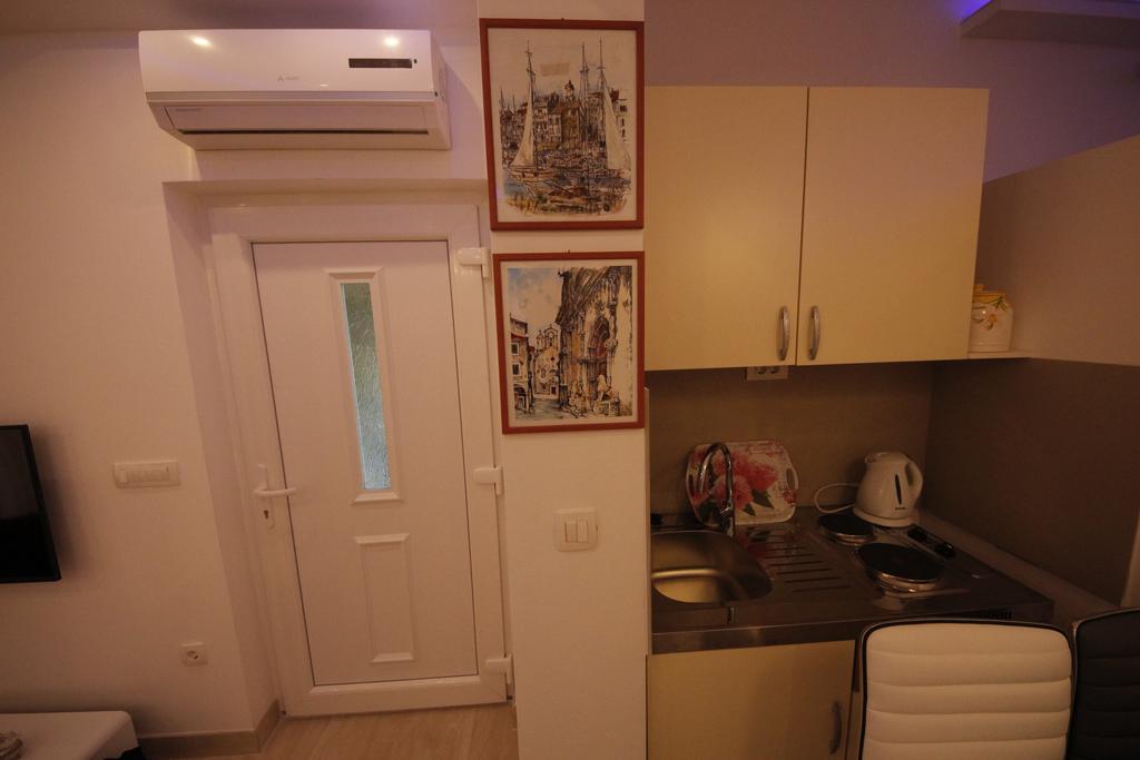 פודסטראנה Apartment Golden Dreams מראה חיצוני תמונה