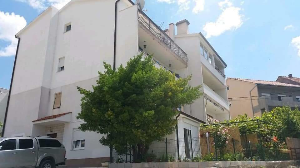 פודסטראנה Apartment Golden Dreams מראה חיצוני תמונה
